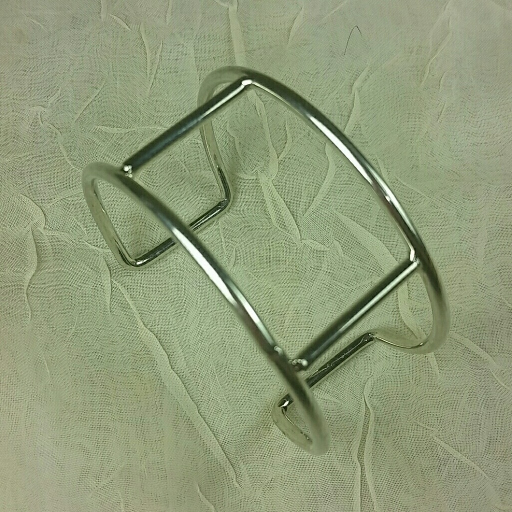Silvertone open bracelet bangle